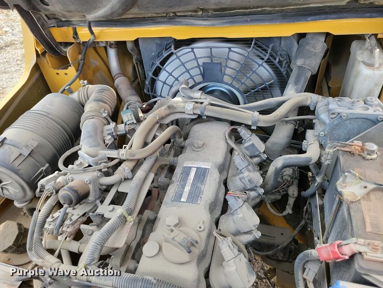 image for item DZ6510 Caterpillar GP35N forklift