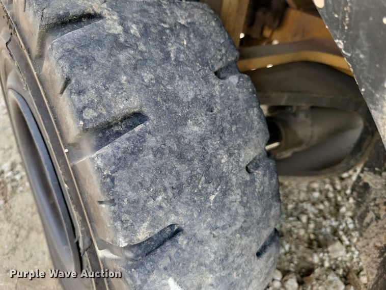 image for item DZ6510 Caterpillar GP35N forklift