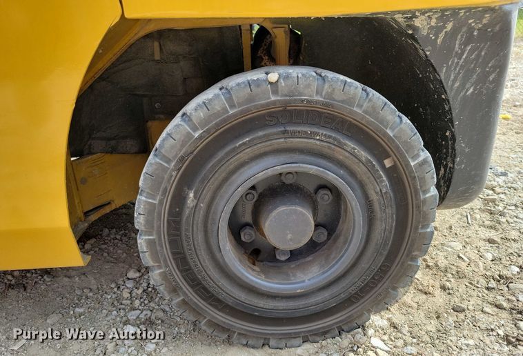 image for item DZ6510 Caterpillar GP35N forklift