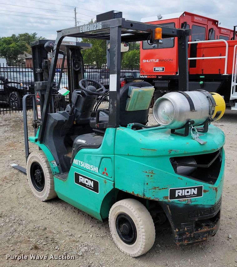 image for item DZ6511 Mitsubishi FG25N forklift