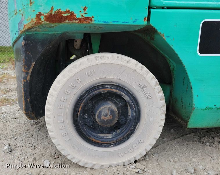 image for item DZ6511 Mitsubishi FG25N forklift