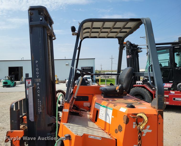 image for item DZ6512 2019 Carotec Princeton forklift