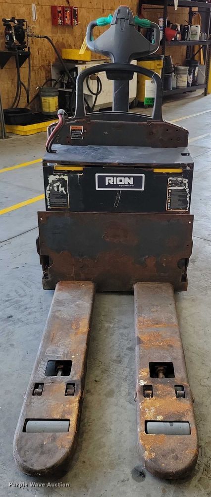 image for item DZ6514 Jungheinrich ECR 327 pallet jack