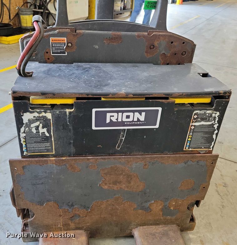 image for item DZ6514 Jungheinrich ECR 327 pallet jack