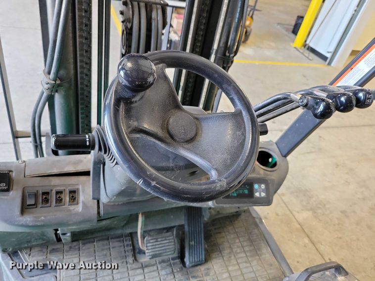 image for item DZ6516 Mitsubishi FB20PNT forklift