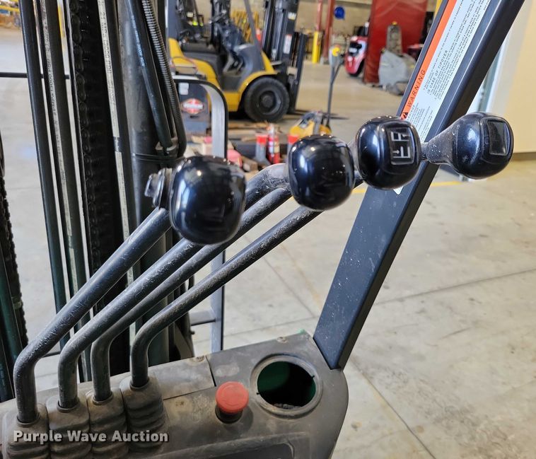 image for item DZ6516 Mitsubishi FB20PNT forklift