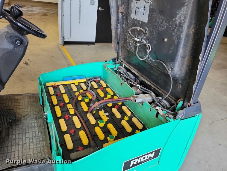 image for item DZ6516 Mitsubishi FB20PNT forklift