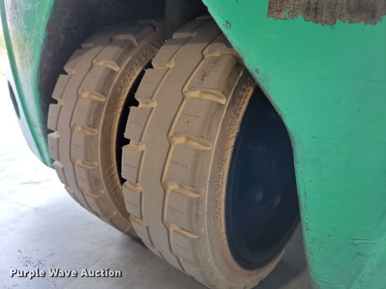 image for item DZ6516 Mitsubishi FB20PNT forklift