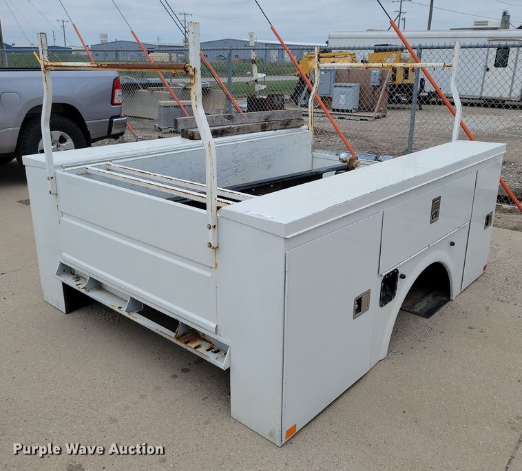 image for item DZ6534 Palfinger utility pickup truck bed