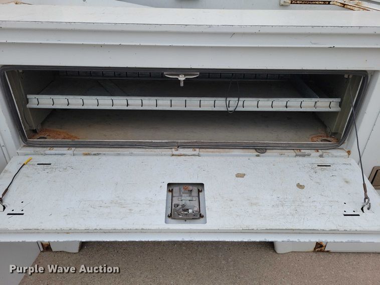 image for item DZ6535 Omaha utility pickup truck bed