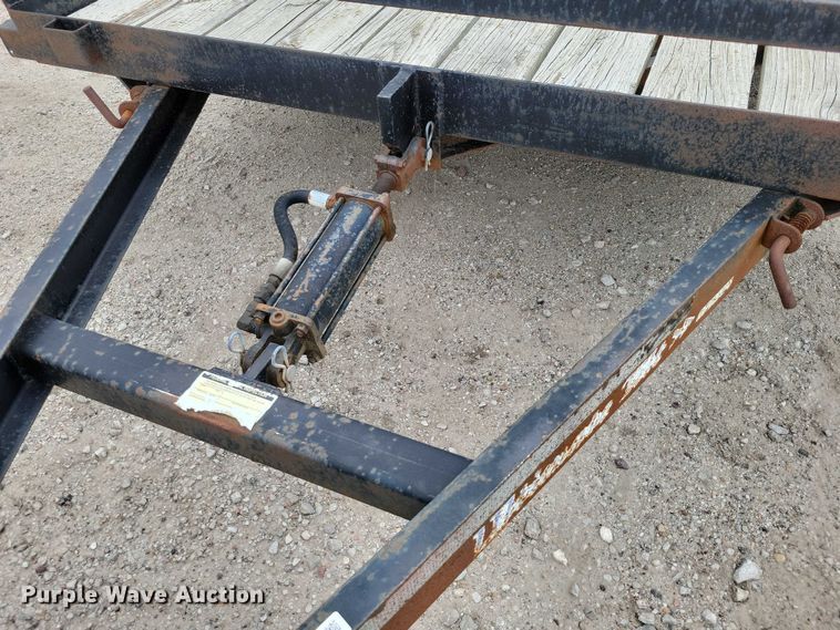 image for item DZ6536 2009 D&K utility trailer