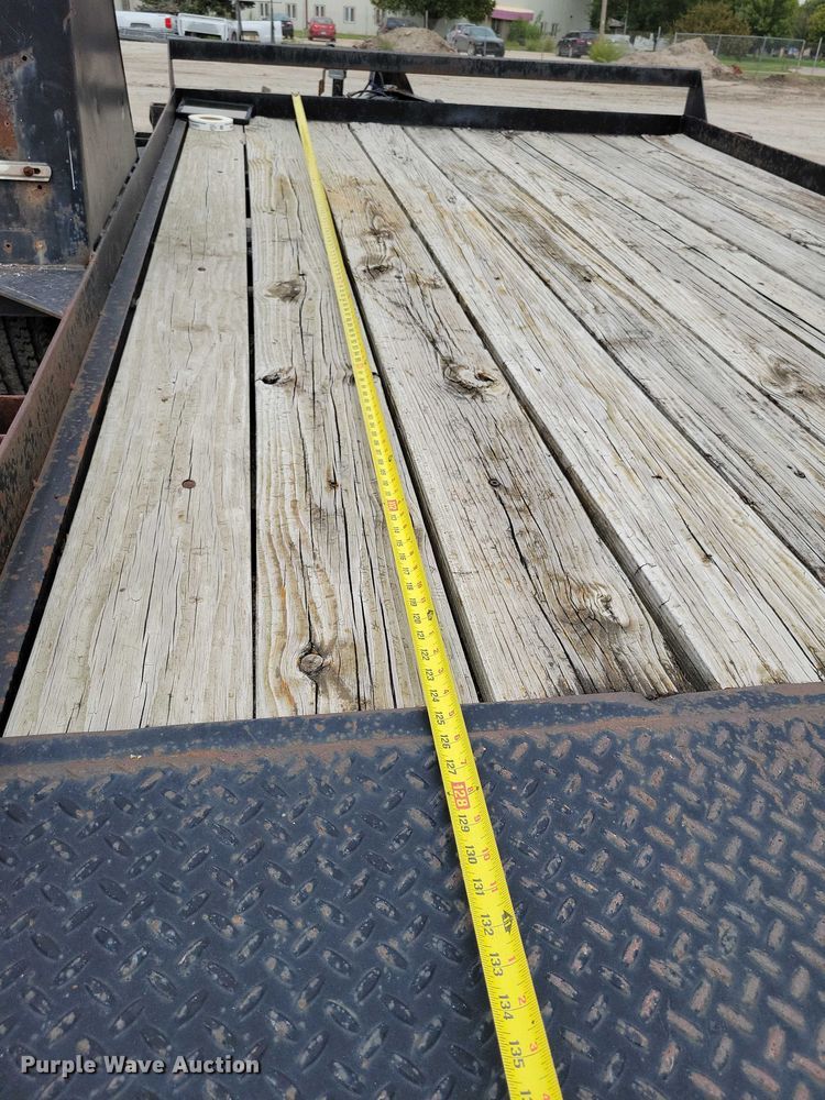 image for item DZ6536 2009 D&K utility trailer