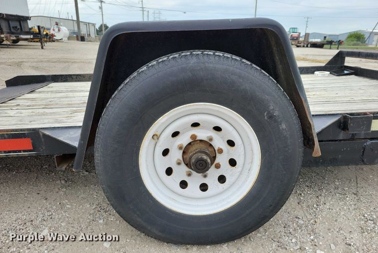 image for item DZ6536 2009 D&K utility trailer