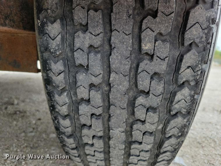 image for item DZ6536 2009 D&K utility trailer