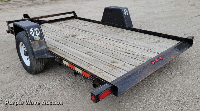 image for item DZ6537 2007 D and K tilt deck utility trailer