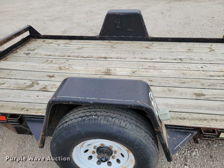 image for item DZ6537 2007 D and K tilt deck utility trailer
