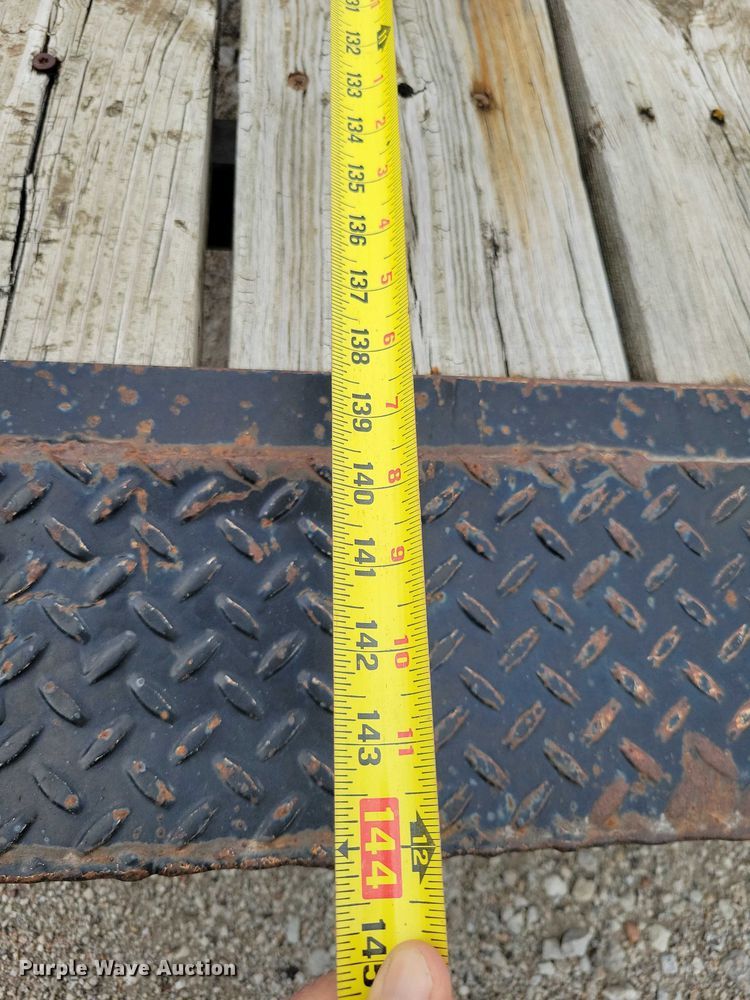 image for item DZ6537 2007 D and K tilt deck utility trailer