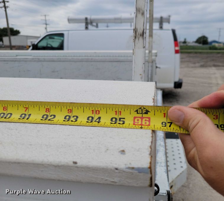 image for item DZ6538 2006 Chevrolet Silverado 2500HD utility bed pickup truck