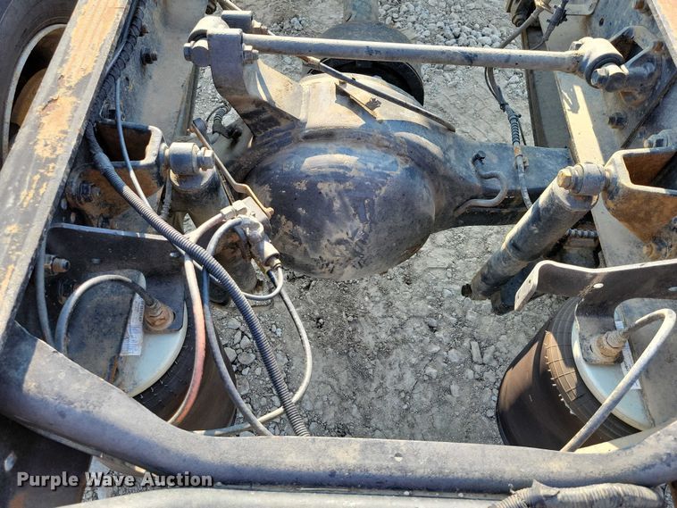 image for item DZ6543 2007 International  4300 Crew Cab truck cab and chassis