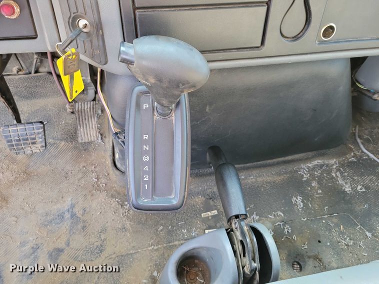 image for item DZ6543 2007 International  4300 Crew Cab truck cab and chassis