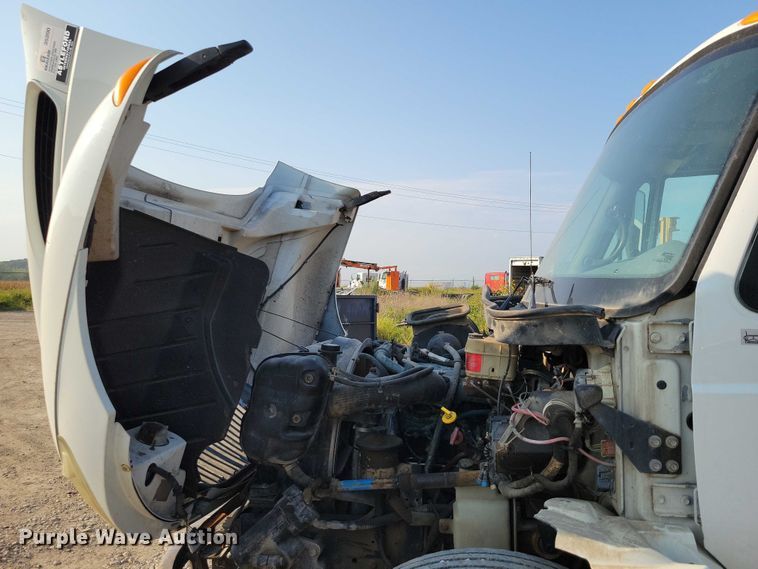 image for item DZ6543 2007 International  4300 Crew Cab truck cab and chassis