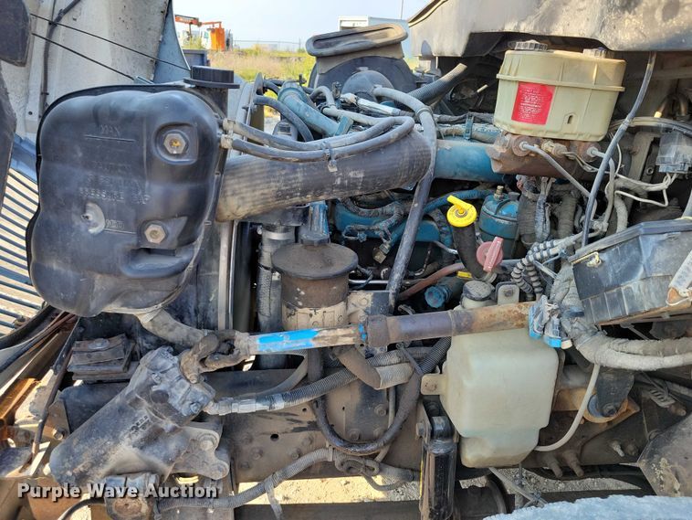 image for item DZ6543 2007 International  4300 Crew Cab truck cab and chassis