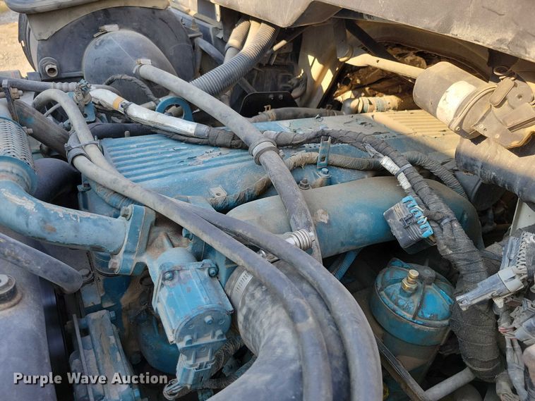 image for item DZ6543 2007 International  4300 Crew Cab truck cab and chassis