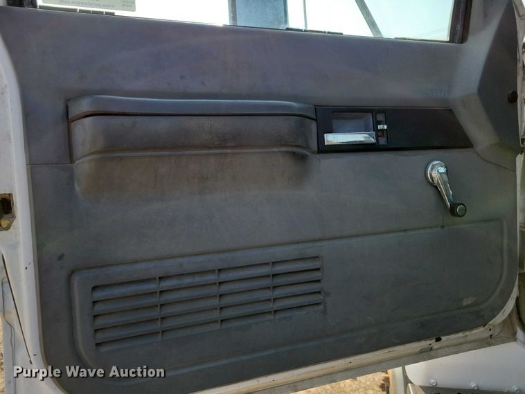 image for item DZ6544 1991 Chevrolet  Kodiak hook lift truck