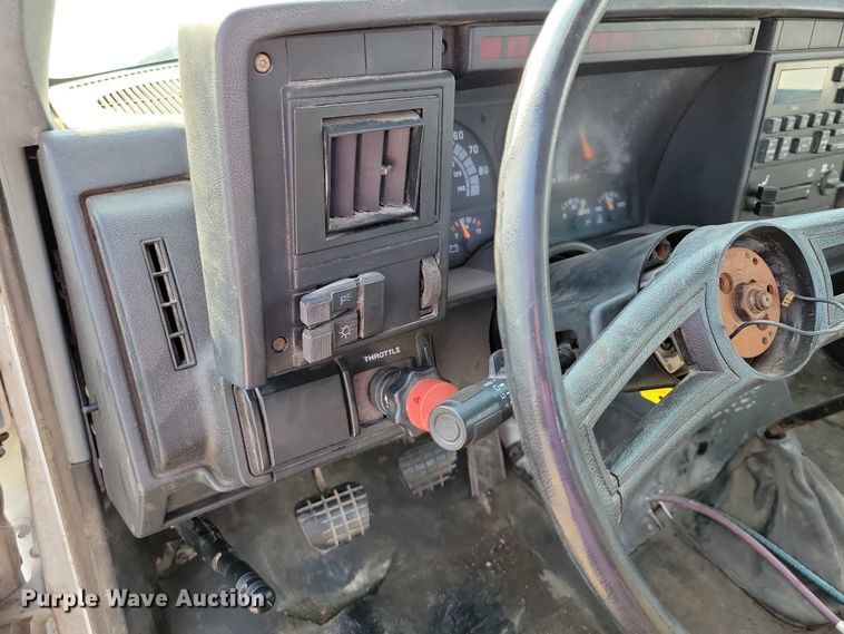 image for item DZ6544 1991 Chevrolet  Kodiak hook lift truck