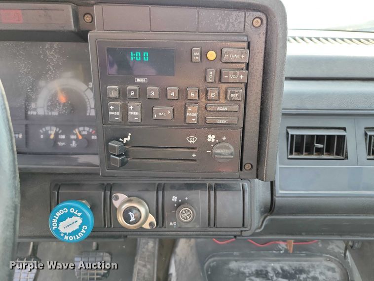 image for item DZ6544 1991 Chevrolet  Kodiak hook lift truck