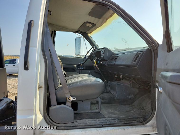 image for item DZ6544 1991 Chevrolet  Kodiak hook lift truck