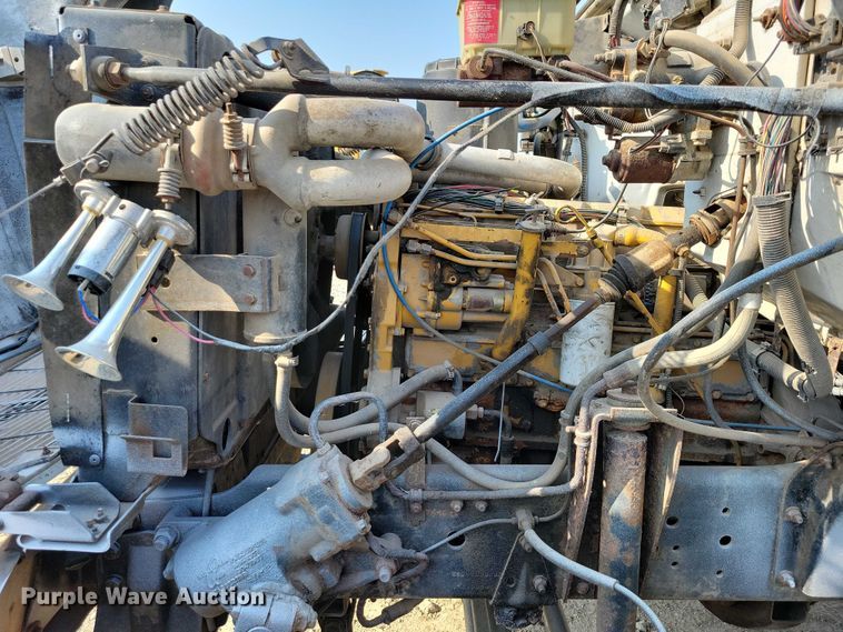 image for item DZ6544 1991 Chevrolet  Kodiak hook lift truck