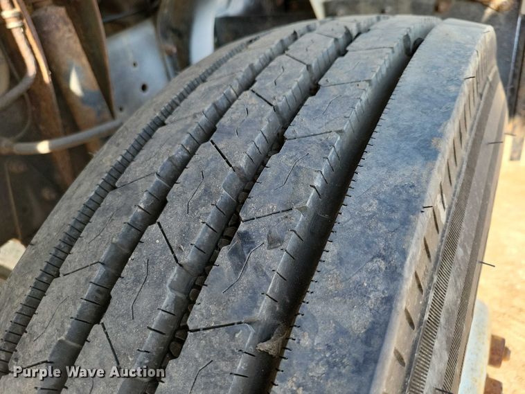 image for item DZ6544 1991 Chevrolet  Kodiak hook lift truck