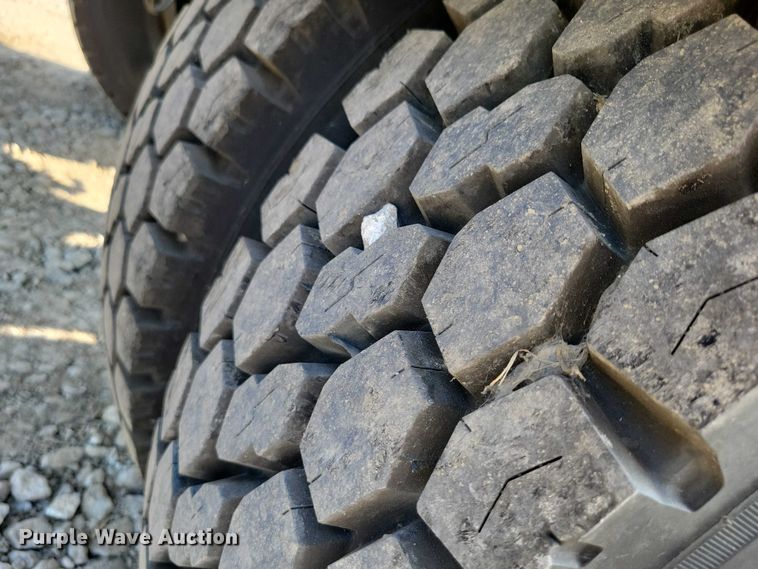 image for item DZ6544 1991 Chevrolet  Kodiak hook lift truck