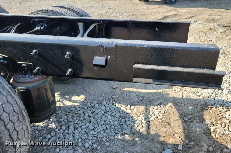 image for item DZ6545 2009 International  7600 Work Star truck cab and chassis