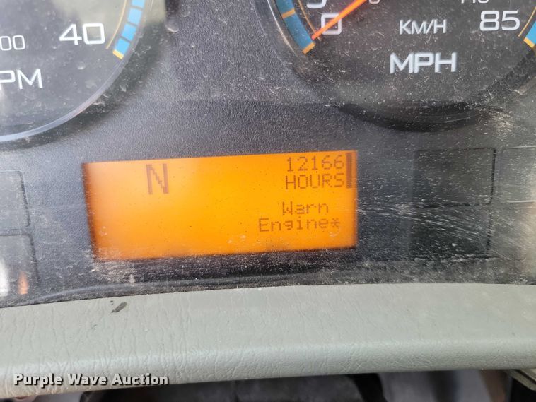 image for item DZ6545 2009 International  7600 Work Star truck cab and chassis