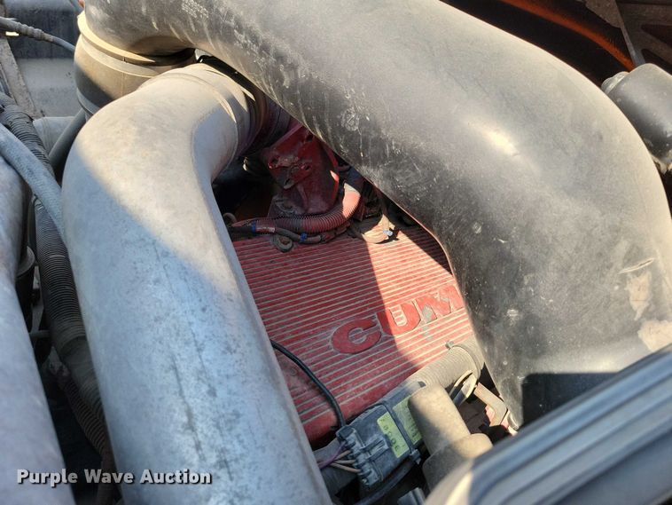 image for item DZ6545 2009 International  7600 Work Star truck cab and chassis