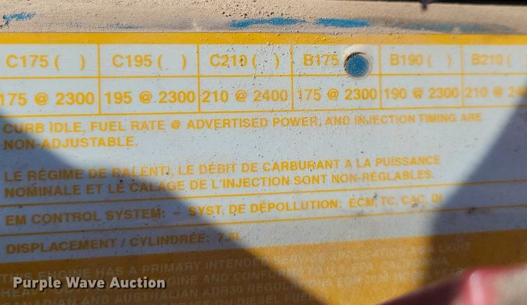 image for item DZ6546 2001 International  4700 bucket truck