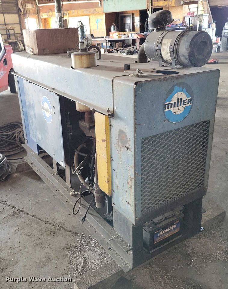 image for item DZ6548 Miller Trailblazer 55D welder/generator