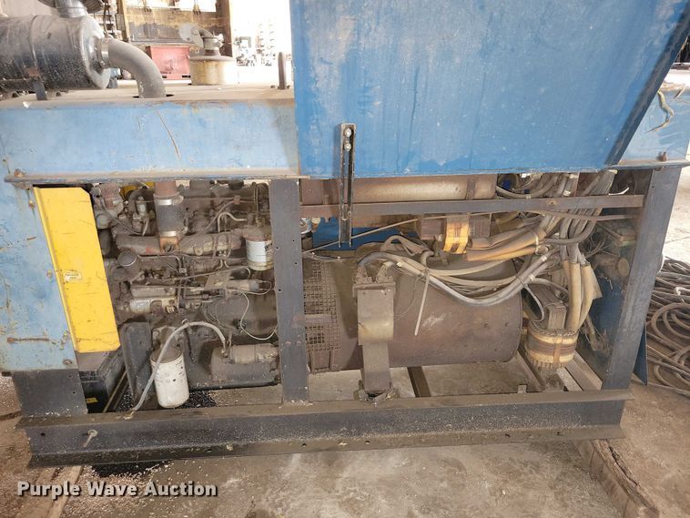 image for item DZ6548 Miller Trailblazer 55D welder/generator