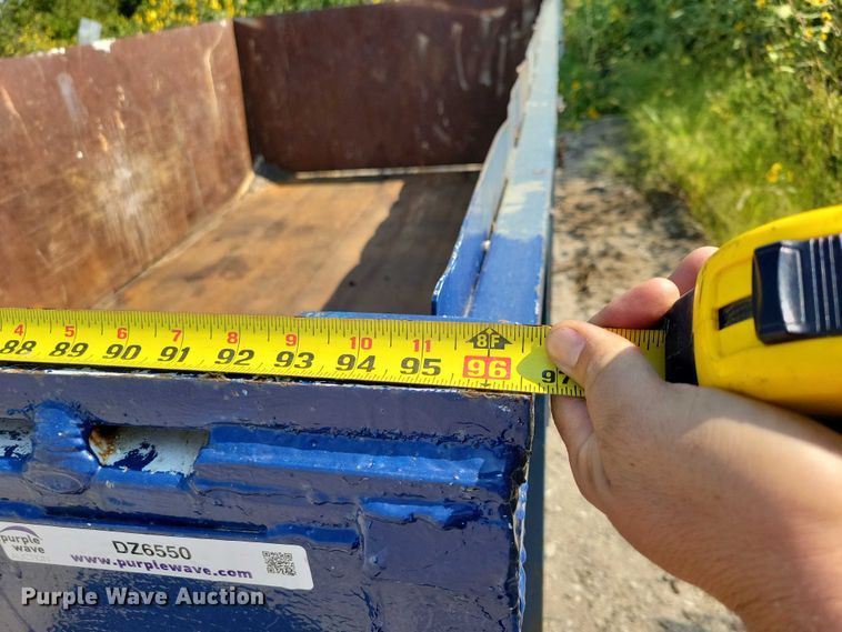 image for item DZ6550 Roll-off dumpster