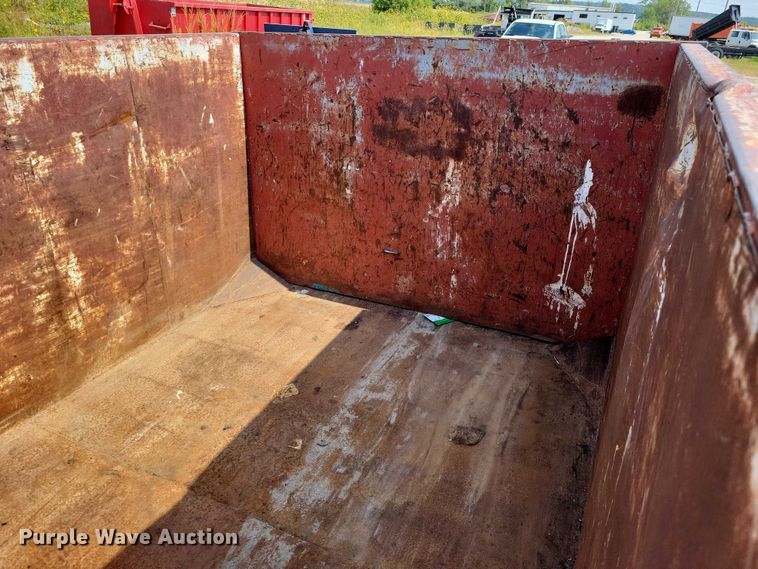 image for item DZ6552 Roll-off dumpster