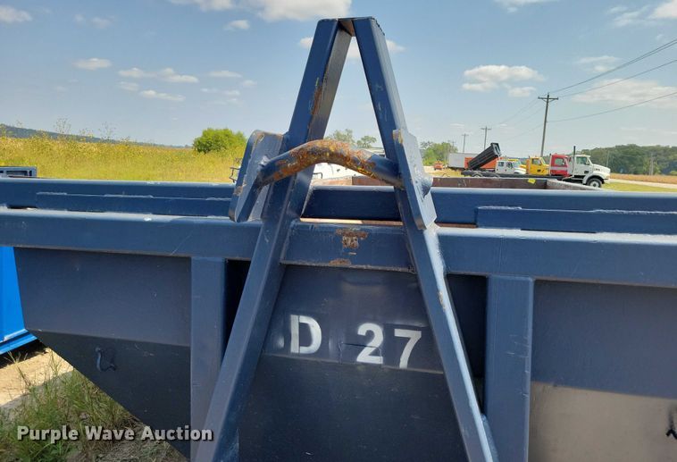 image for item DZ6553 Roll-off dumpster