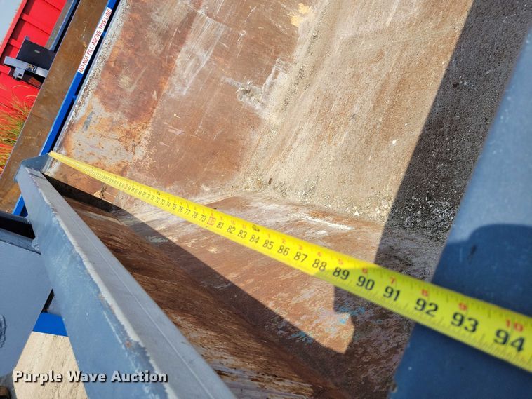 image for item DZ6553 Roll-off dumpster