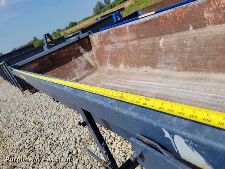 image for item DZ6553 Roll-off dumpster