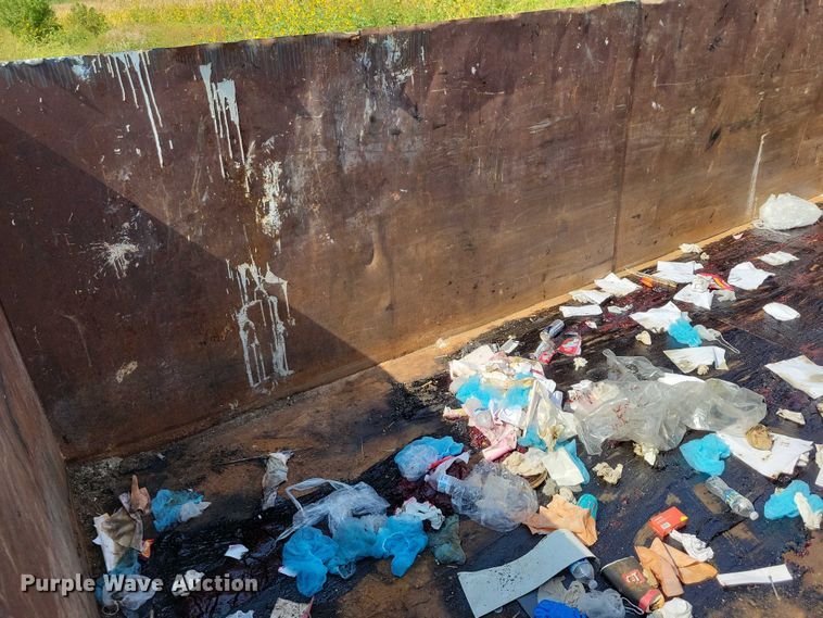 image for item DZ6556 Roll-off dumpster