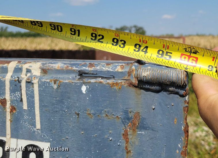 image for item DZ6556 Roll-off dumpster