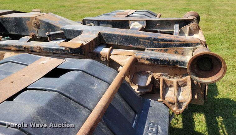 image for item DZ6562 1992 International  4900 hook lift truck