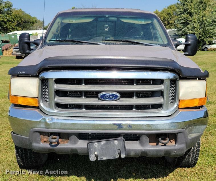 image for item DZ6563 1999 Ford F250 SuperCab pickup truck