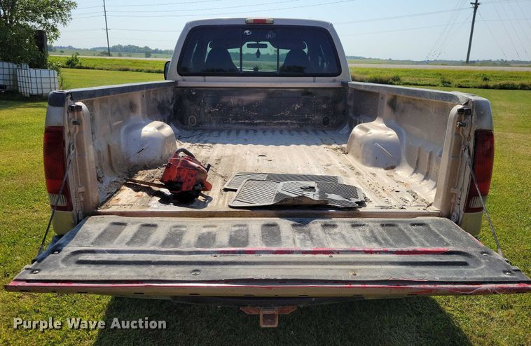 image for item DZ6563 1999 Ford F250 SuperCab pickup truck